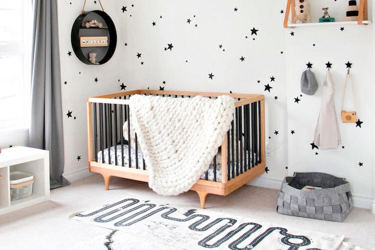 Décoration chambre bébé mixte : idées et astuces pour la réussir